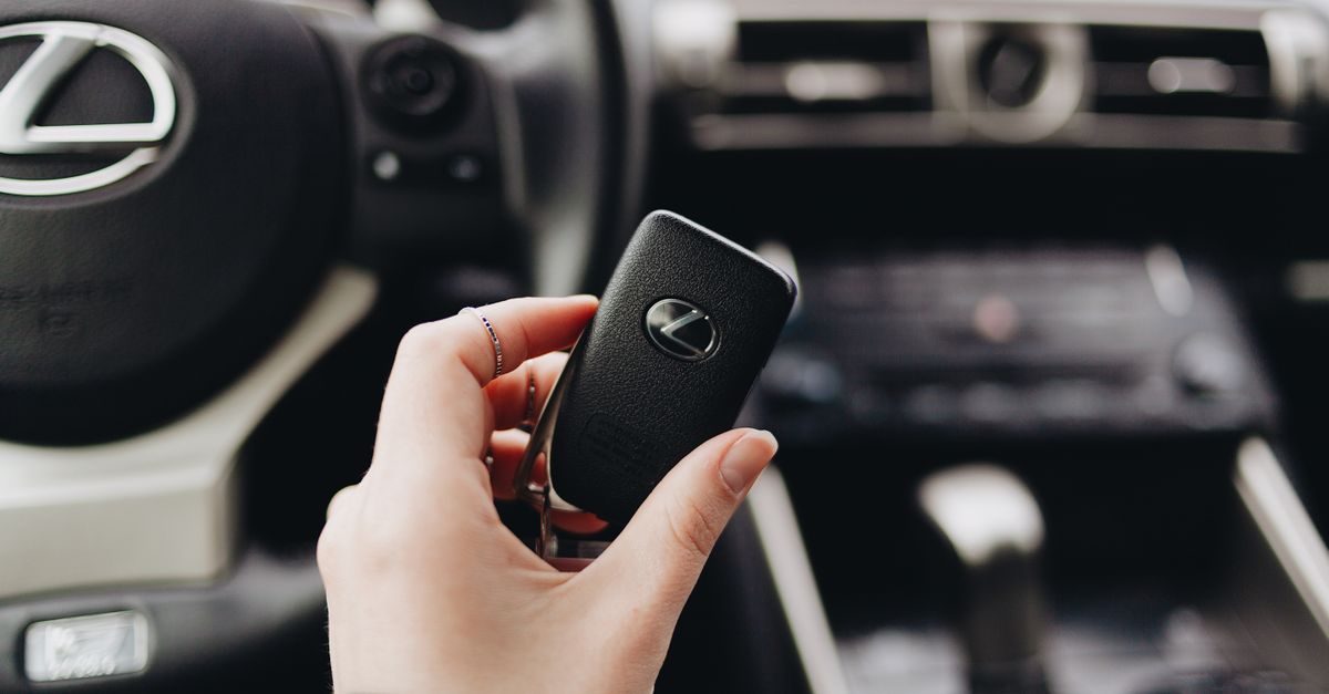 Acura car key fob — Glendale Locksmith Corp