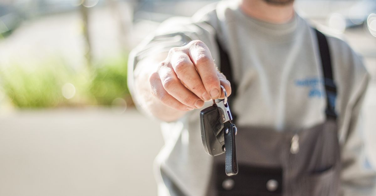 Audi car key fob — Glendale Locksmith Corp