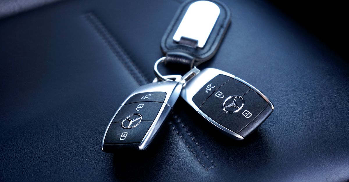 Toyota car key fob — Glendale Locksmith Corp