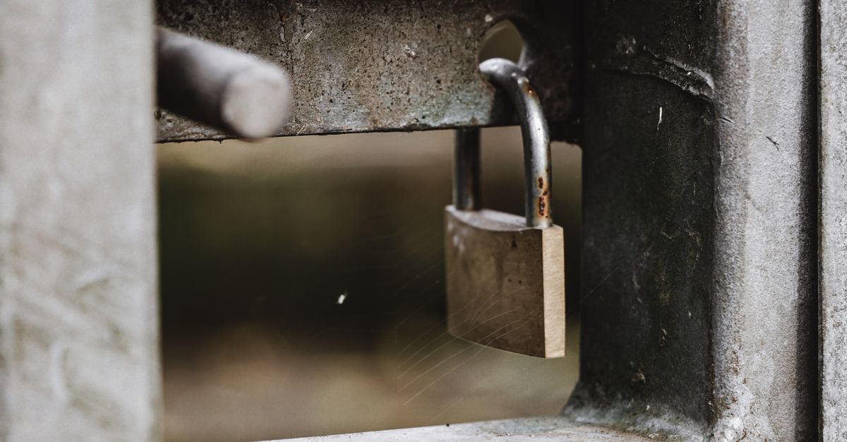 Door Knob Lock Not Turning? Common Causes and Fixes — Glendale Locksmith Corp