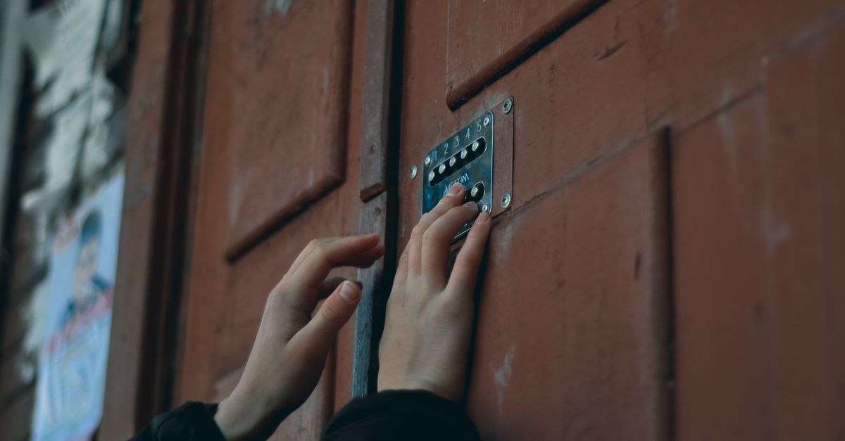 House Lockout Service — Glendale Locksmith Corp