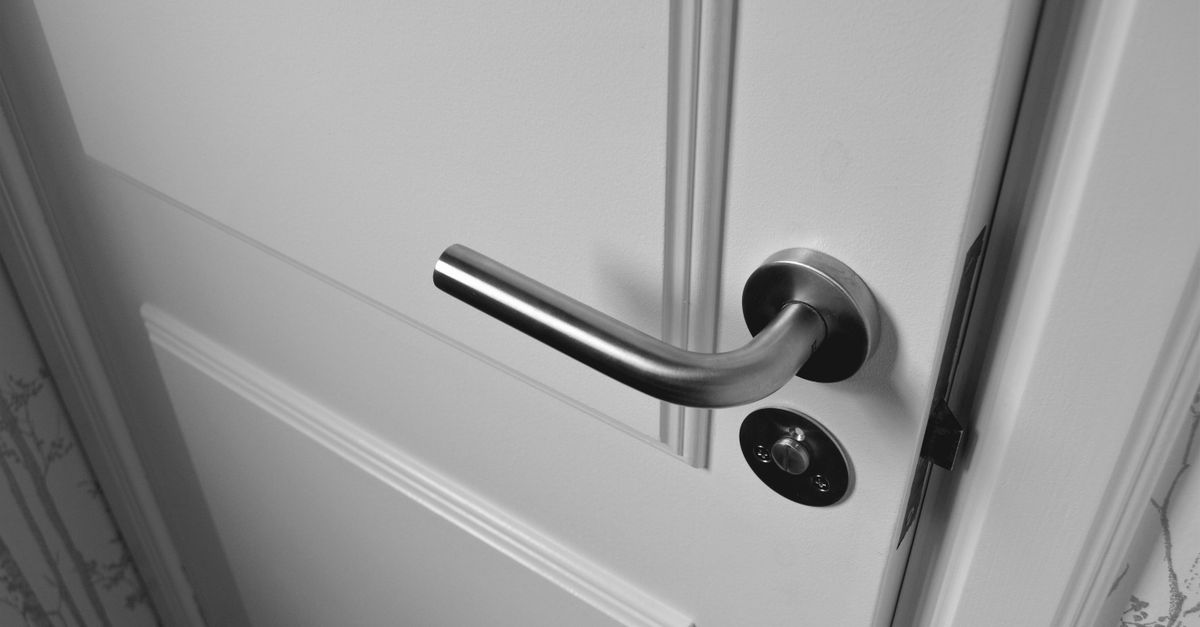 Locked Out of Your House in Glendale? Do This First — Glendale Locksmith Corp