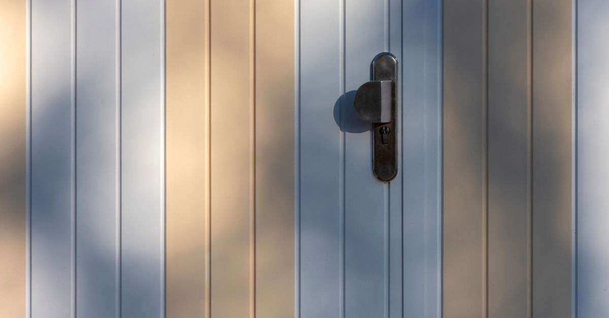 Mortise Lock vs. Cylindrical Lock: Which Does Your Older Glendale Home Have? — Glendale Locksmith Corp
