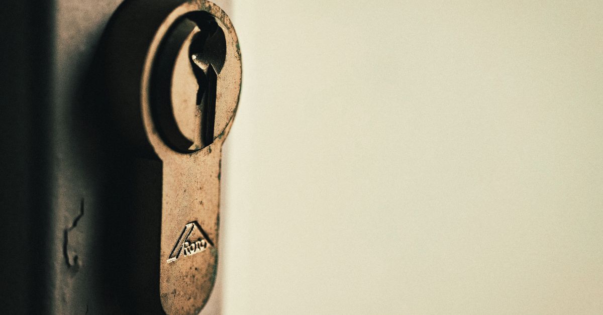 What Our House Lockout Service Actually Involves — and Why Method Matters — Glendale Locksmith Corp